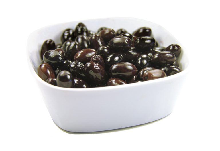 Scopri di più sull'articolo Olive nere: nella puccia o in crema, un must salentino